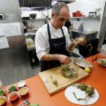 Historia de una alcachofa… en manos de Ricard Camarena