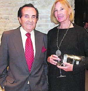 Francisco Ros Casares y Regina Moroder.