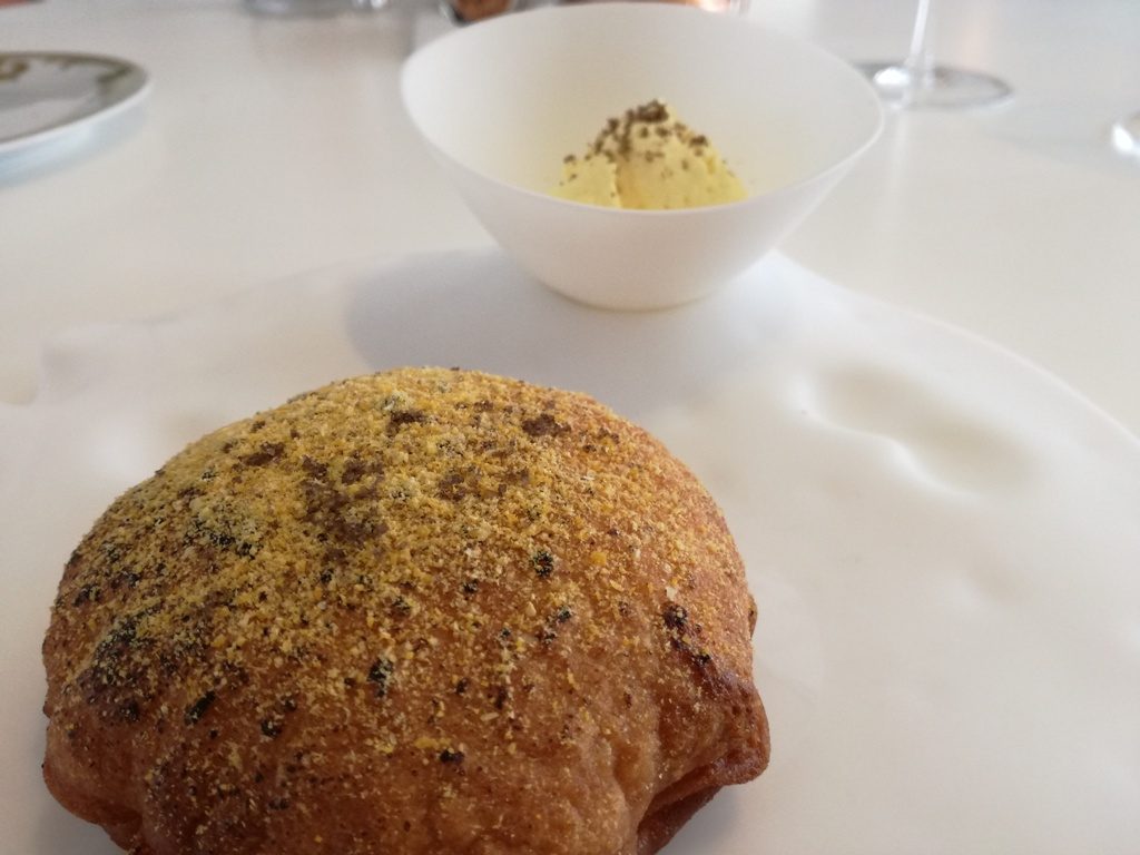 Pan de maíz. Ahí queda dicho todo.