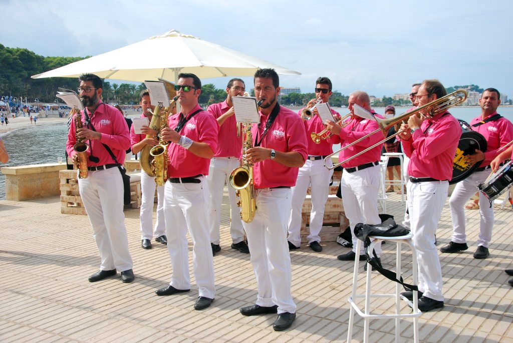 01_10_17_banda
