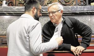 Pere Fuset y Joan Ribó en el Ayuntamiento de Valencia.
